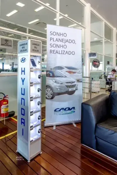 Locação de Totem Carregador de Celular